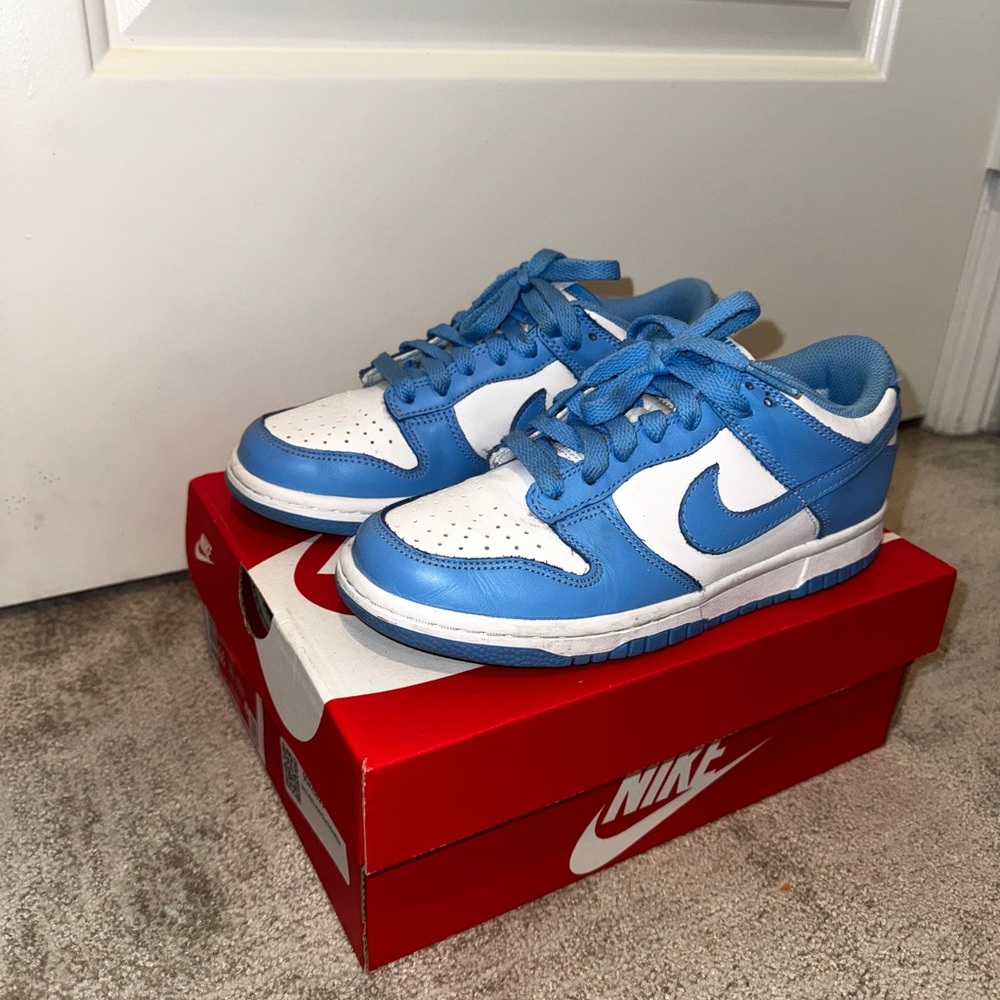 Nike dunk low university Blue - White Sneakers
